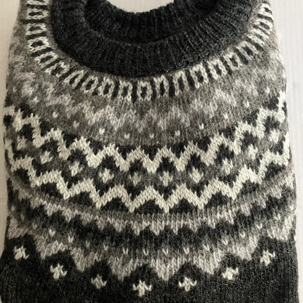 Ice Wear Fair Isle Sweater - Picture 3 of 8